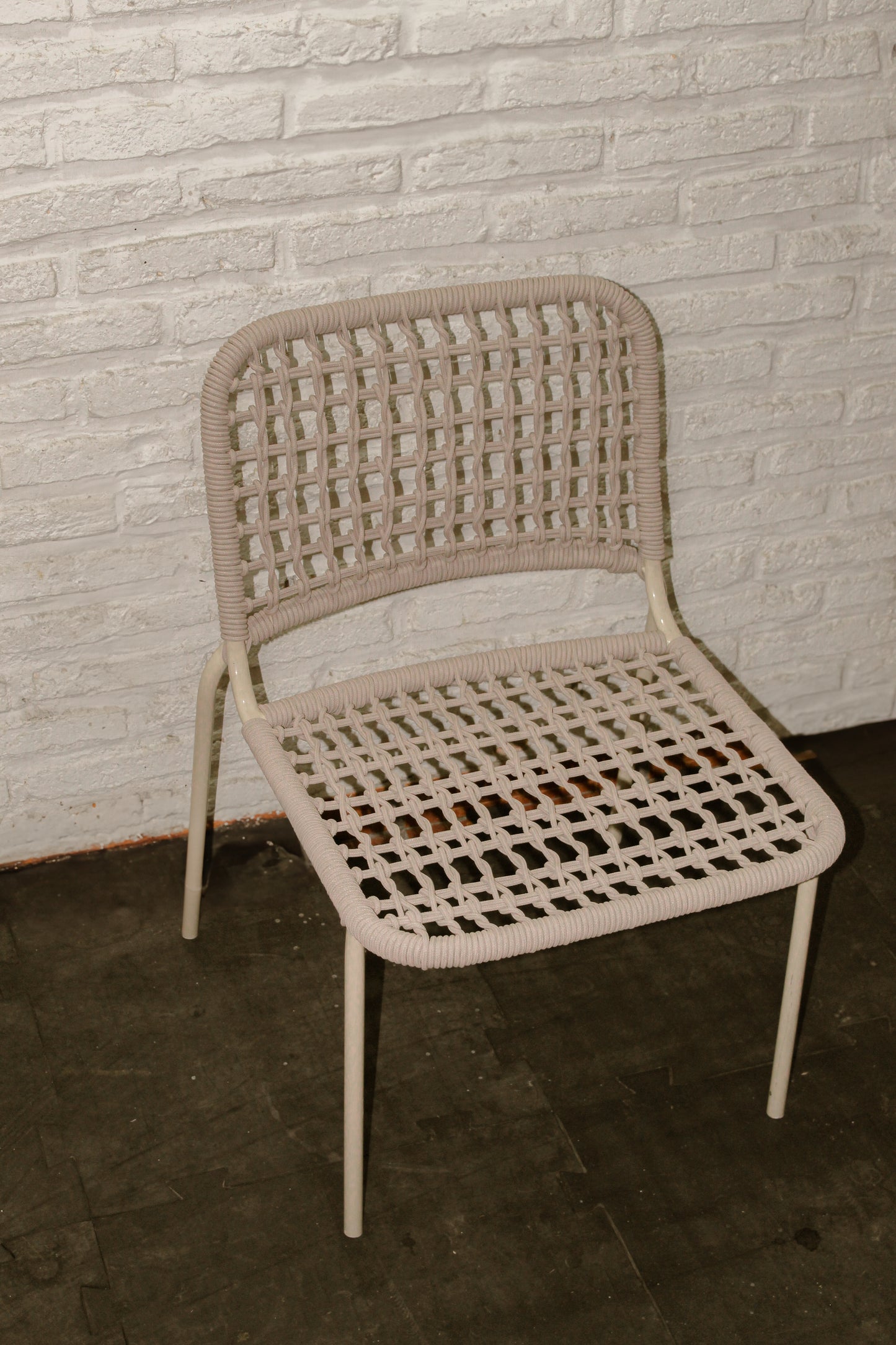 1266 dining chair